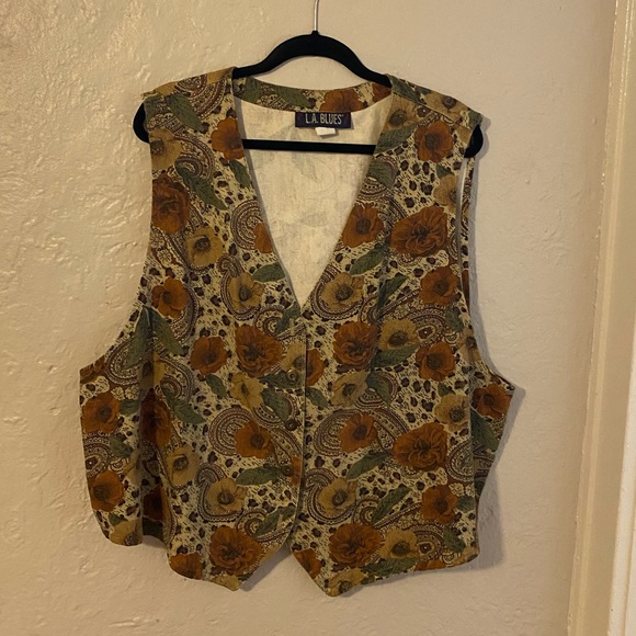 L.A. Blues Tops - Vintage Floral Vest